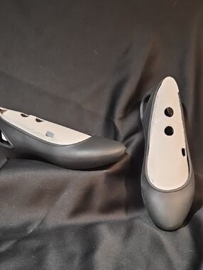 CROCS Women's Black Slip-On Wedge Flats